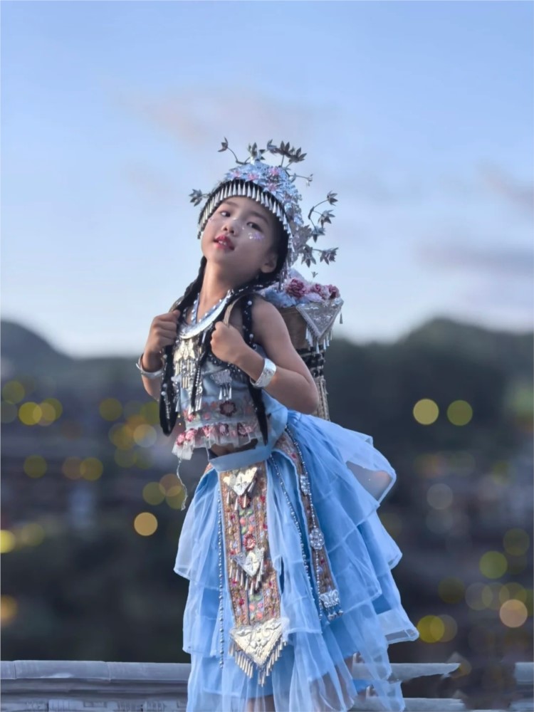 New light blue family-friendly - đánh giá và giá Photography Lighting Style